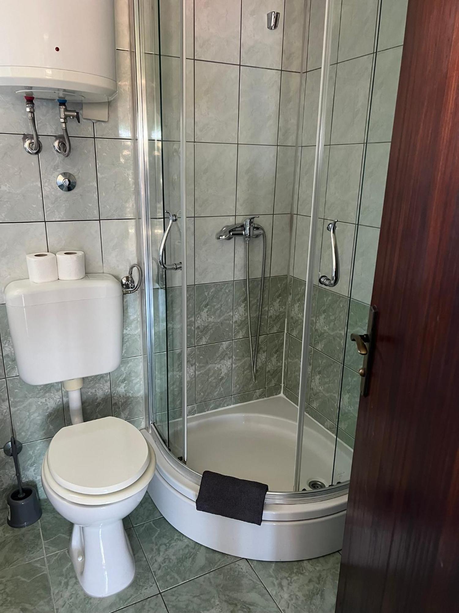 פרימוסטן Apartments Jita מראה חיצוני תמונה